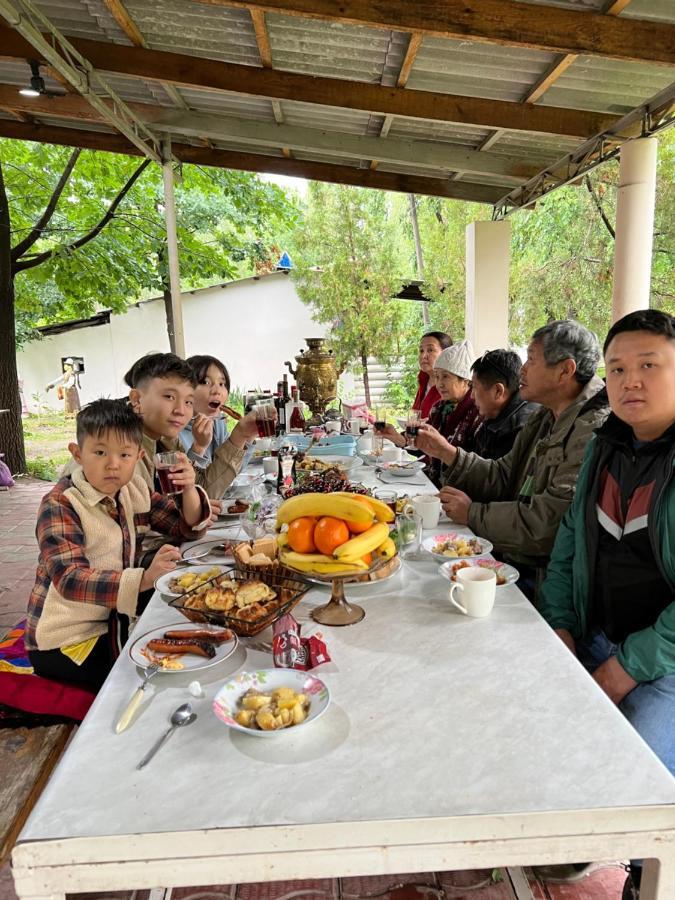 Чистые Пруды บิชเคก ภายนอก รูปภาพ